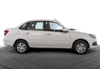 Подержанный автомобиль LADA (ВАЗ) Granta Sedan 2023 года (4 фото)