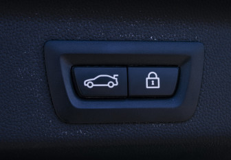 Подержанный автомобиль MINI Countryman 2019 года (18 фото)