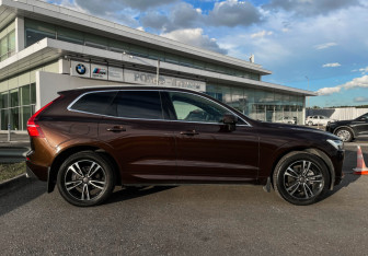 Подержанный автомобиль Volvo XC60 2019 года (4 фото)