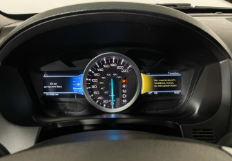 Подержанный автомобиль Ford Explorer 2013 года (11 фото)