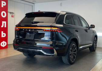 Подержанный автомобиль Geely Monjaro 2026 года (4 фото)