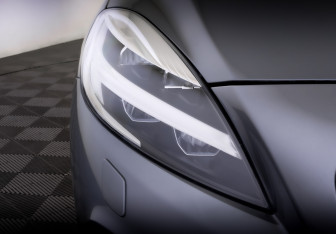 Подержанный автомобиль Volvo V40 Hatchback 2019 года (17 фото)