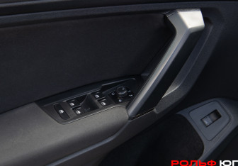 Подержанный автомобиль Volkswagen Tiguan 2019 года (16 фото)