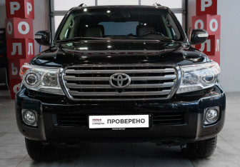 Подержанный автомобиль Toyota Land Cruiser Suv 2009 года (2 фото)