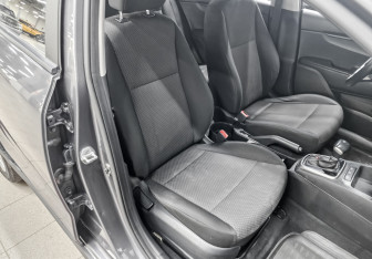 Подержанный автомобиль Kia Rio Hatchback 2021 года (23 фото)