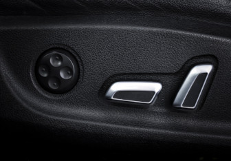 Подержанный автомобиль Audi A5 Coupe 2013 года (16 фото)