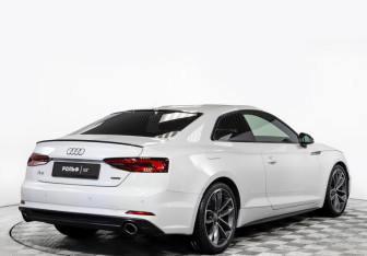 Подержанный автомобиль Audi A5 Coupe 2019 года (4 фото)
