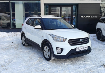 Подержанный автомобиль Hyundai Creta 2019 года (3 фото)