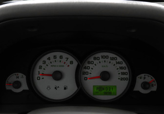 Подержанный автомобиль Ford Maverick 2005 года (11 фото)