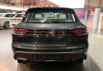 Новый Porsche Macan 2025 (4 фото)