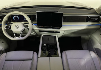 Новый Volkswagen Teramont 2025 (11 фото)