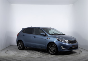 Подержанный автомобиль Kia Rio Hatchback 2013 года (3 фото)