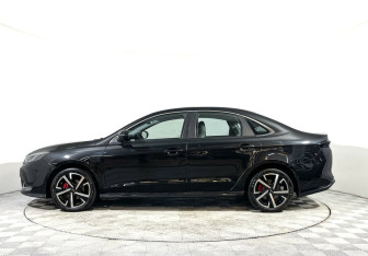 Подержанный автомобиль Kaiyi E5 2023 года (3 фото)