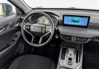 Подержанный автомобиль Haval Jolion 2022 года (29 фото)