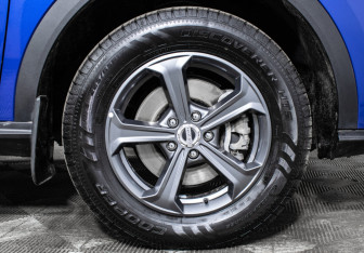 Подержанный автомобиль Haval F7x 2023 года (18 фото)