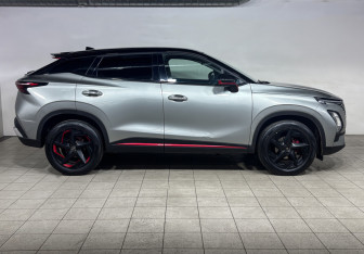 Подержанный автомобиль Omoda C5 2023 года (4 фото)