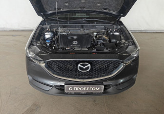 Подержанный автомобиль Mazda CX-5 2018 года (18 фото)