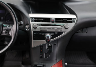 Подержанный автомобиль Lexus RX 2011 года (15 фото)