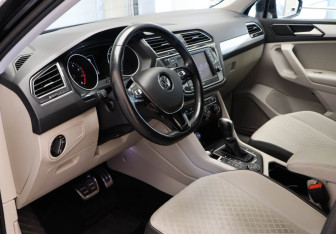 Подержанный автомобиль Volkswagen Tiguan 2017 года (7 фото)