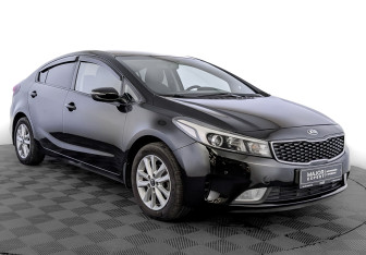 Подержанный автомобиль Kia Cerato Sedan 2018 года (3 фото)