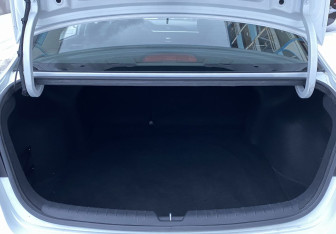 Подержанный автомобиль Kia Rio Sedan 2020 года (10 фото)