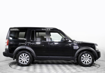 Подержанный автомобиль Land Rover Discovery 2013 года (4 фото)