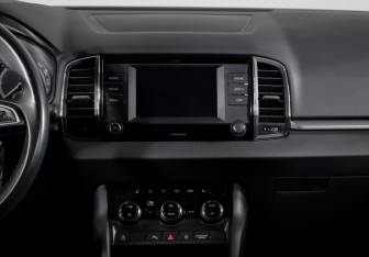 Подержанный автомобиль Skoda Karoq 2020 года (13 фото)