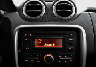 Подержанный автомобиль Renault Duster 2014 года (10 фото)