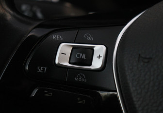 Подержанный автомобиль Volkswagen Passat Sedan 2015 года (20 фото)