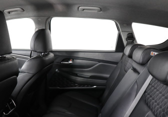 Подержанный автомобиль Hyundai Santa Fe 2019 года (12 фото)
