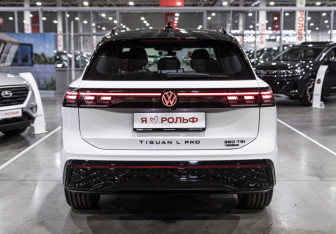 Новый Volkswagen Tiguan 2025 (7 фото)