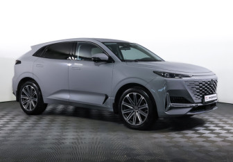 Подержанный автомобиль Changan UNI-K 2023 года (3 фото)