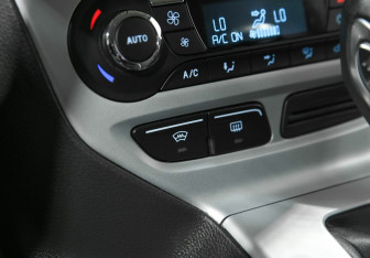 Подержанный автомобиль Ford Focus Wagon 2014 года (9 фото)