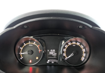 Подержанный автомобиль LADA (ВАЗ) Granta Sedan 2023 года (16 фото)