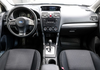 Подержанный автомобиль Subaru Forester Suv 2014 года (13 фото)