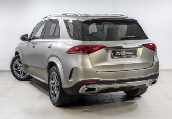 Подержанный автомобиль Mercedes-Benz GLE 2019 года (7 фото)