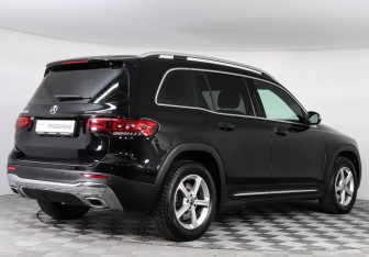 Подержанный автомобиль Mercedes-Benz GLB 2020 года (5 фото)