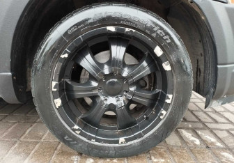 Подержанный автомобиль Dodge Caliber 2007 года (13 фото)