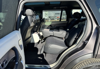 Новый Land Rover Range Rover 2024 (4 фото)