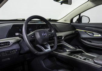 Подержанный автомобиль Changan UNI-T 2024 года (9 фото)