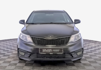 Подержанный автомобиль Kia Rio Sedan 2017 года (2 фото)