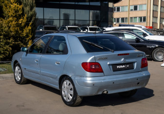 Подержанный автомобиль Citroen Xsara Hatchback 2002 года (5 фото)
