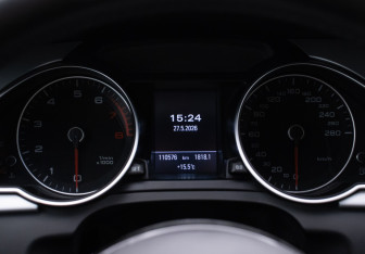 Подержанный автомобиль Audi A5 Liftback 2015 года (12 фото)