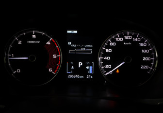 Подержанный автомобиль Mitsubishi Pajero Sport 2018 года (15 фото)