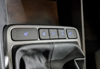 Подержанный автомобиль Hyundai Creta 2018 года (25 фото)