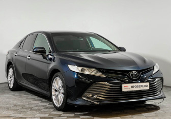 Подержанный автомобиль Toyota Camry Sedan 2019 года (3 фото)