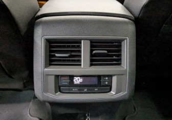 Подержанный автомобиль Volkswagen Teramont 2019 года (12 фото)