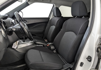 Подержанный автомобиль Nissan Juke 2014 года (20 фото)