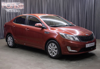 Подержанный автомобиль Kia Rio Sedan 2013 года (3 фото)