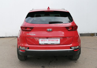 Подержанный автомобиль Kia Sportage 2018 года (6 фото)